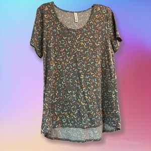 Lularoe Classic T - geometric print